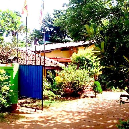 Amila Guest Ξενοδοχείο Trincomalee Εξωτερικό φωτογραφία